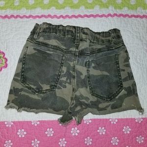 Camouflage cutoffs / booty shorts